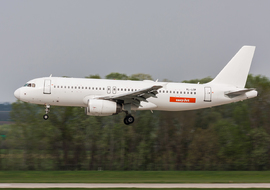 Airbus - A320-232 (YL-LCP) - odin7602