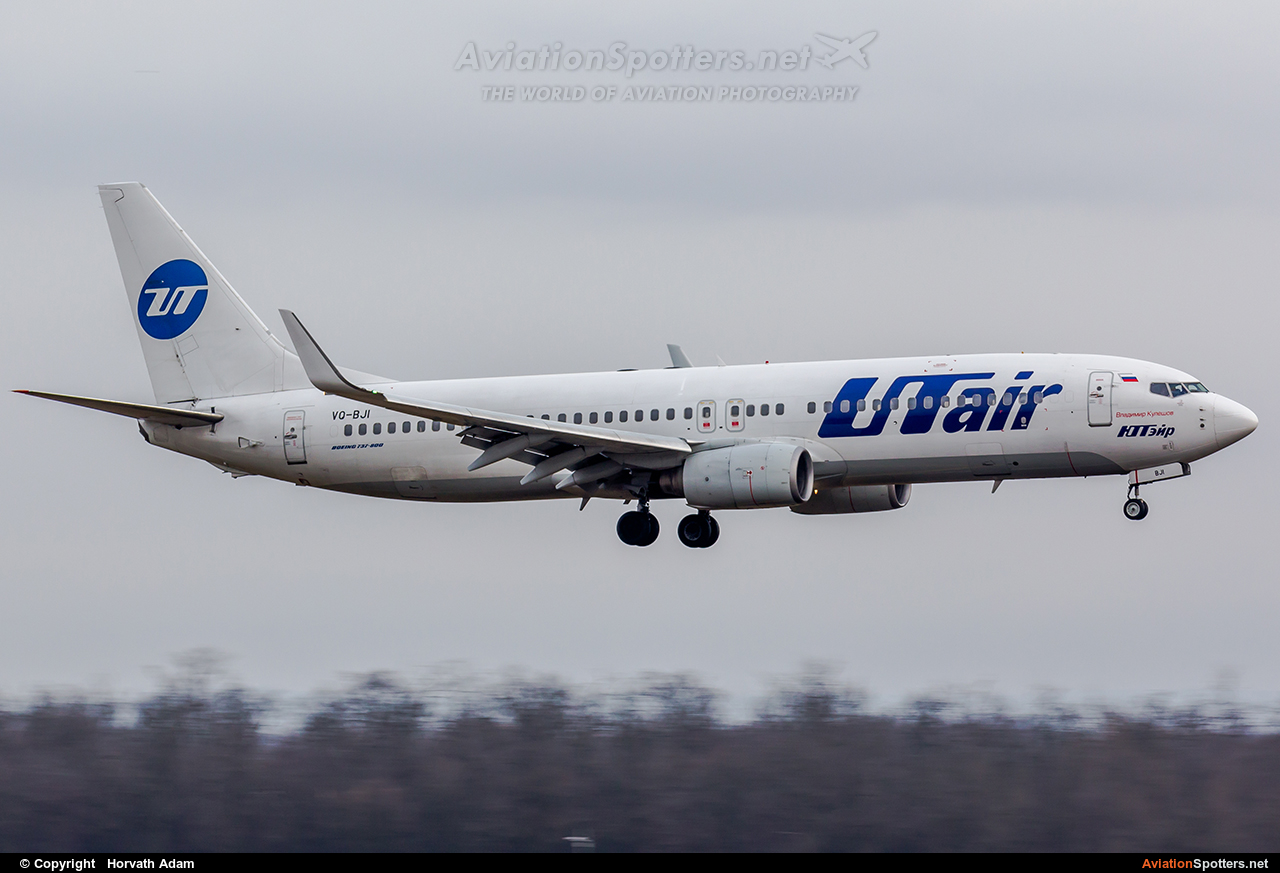 UTair  -  737-800  (VQ-BJI) By Horvath Adam (odin7602)