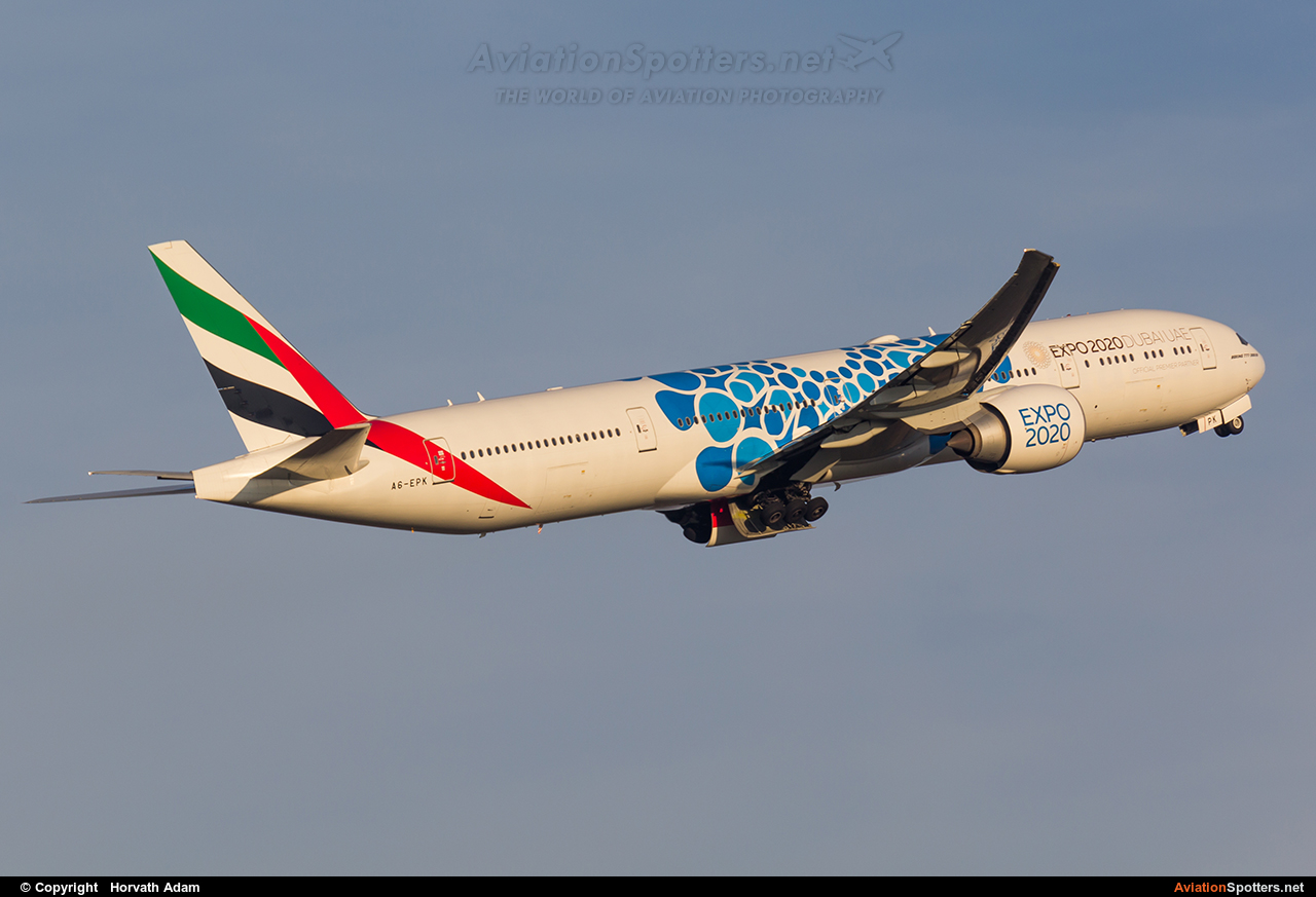 Emirates Airlines  -  777-300ER  (A6-EPK) By Horvath Adam (odin7602)