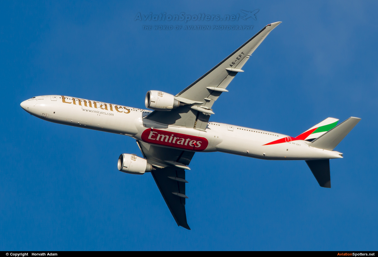 Emirates Airlines  -  777-300ER  (A6-EPT) By Horvath Adam (odin7602)