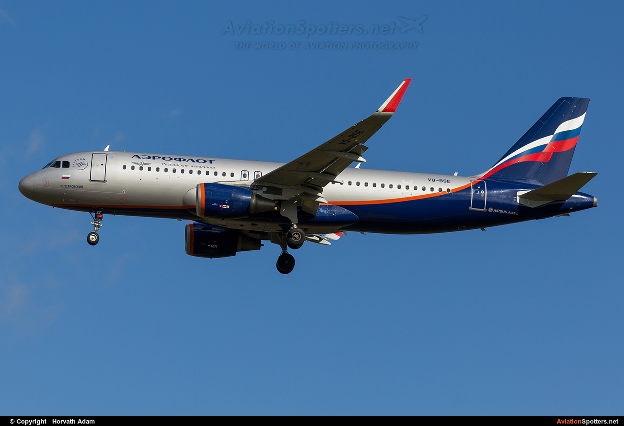 Aeroflot  -  A320-214  (VQ-BSE) By Horvath Adam (odin7602)