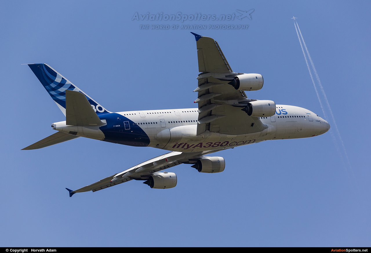 Airbus Industrie  -  A380  (F-WOWW) By Horvath Adam (odin7602)