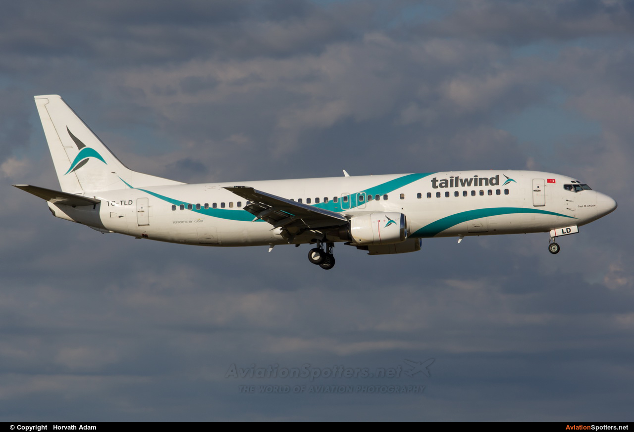 Tailwind Airlines  -  737-400  (TC-TLD) By Horvath Adam (odin7602)