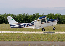 Cessna - 206 Stationair (all models) (HA-ERA) - ptolnai