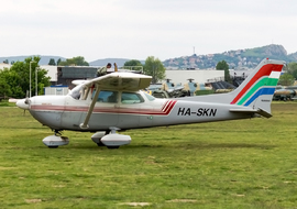 Cessna - 172 Skyhawk (all models except RG) (HA-SKN) - ptolnai