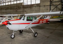 Cessna - 150 (HA-VEU) - ptolnai
