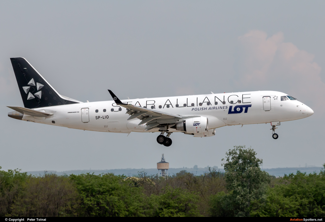 LOT - Polish Airlines  -  170  (SP-LIO) By Peter Tolnai (ptolnai)
