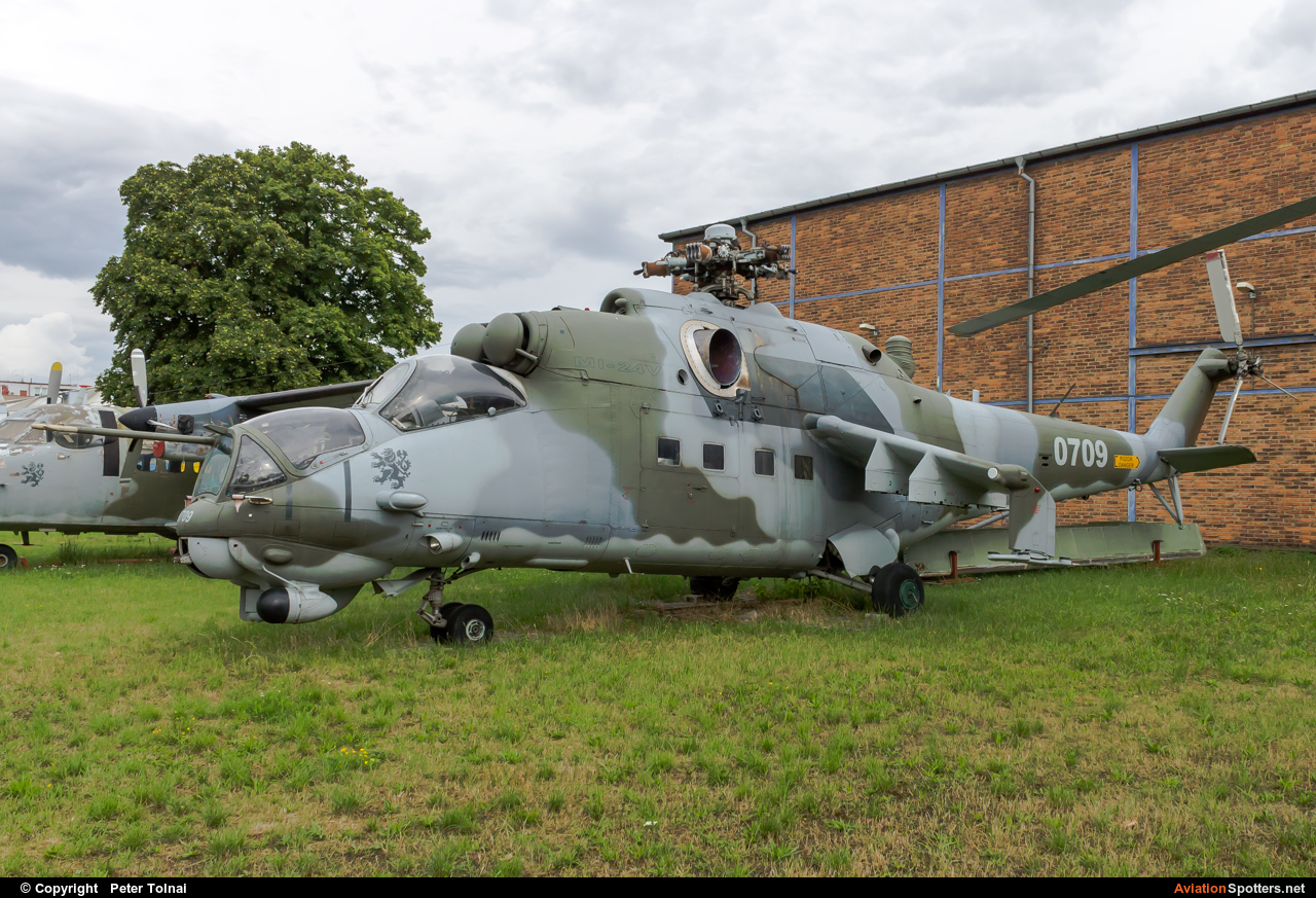 Czech - Air Force  -  Mi-24V  (0709) By Peter Tolnai (ptolnai)