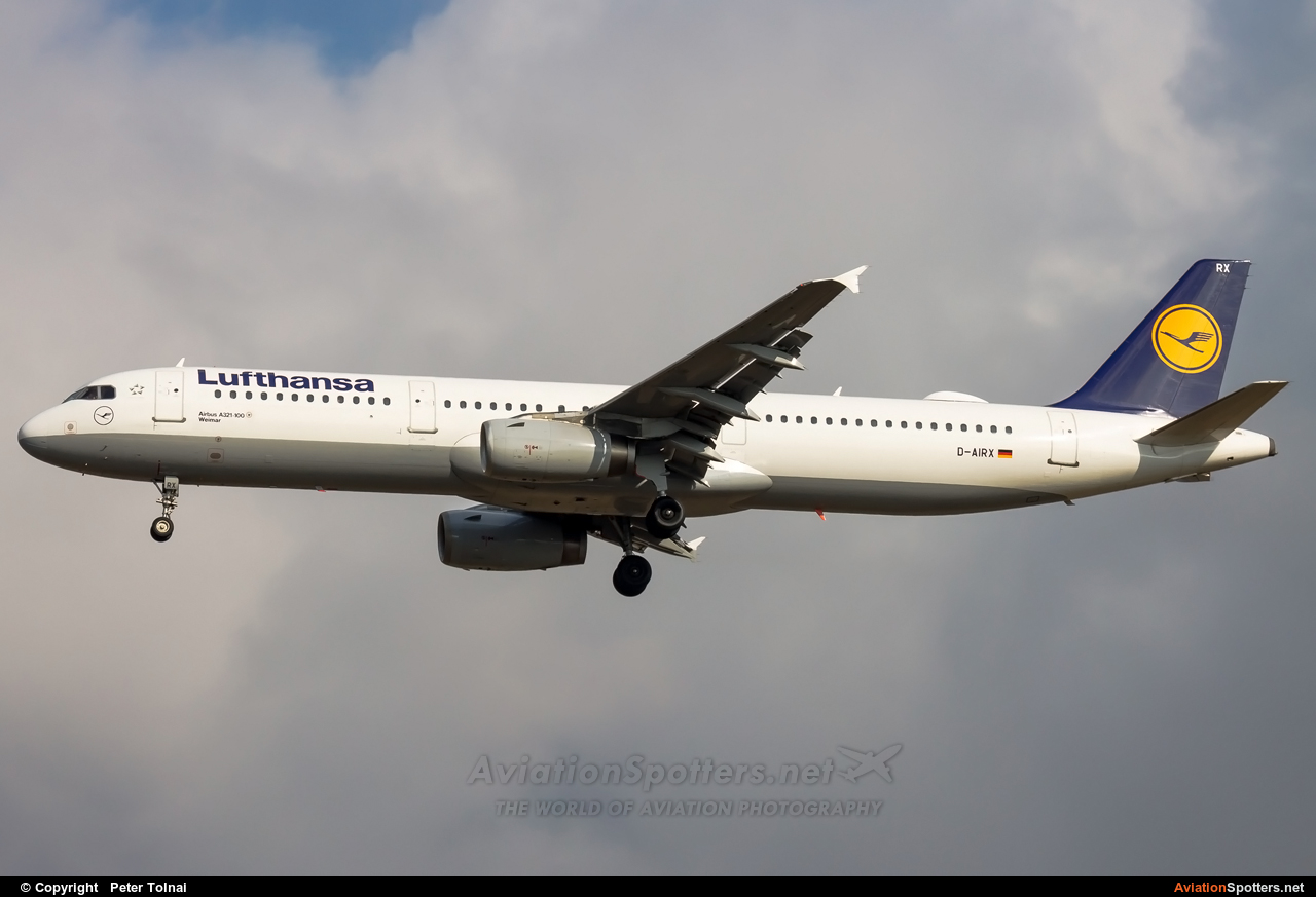 Lufthansa  -  A321  (D-AIRX) By Peter Tolnai (ptolnai)