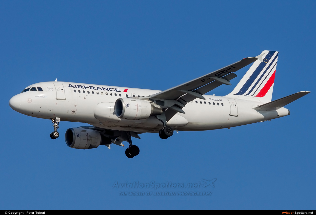 Air France  -  A319  (F-GRHN) By Peter Tolnai (ptolnai)