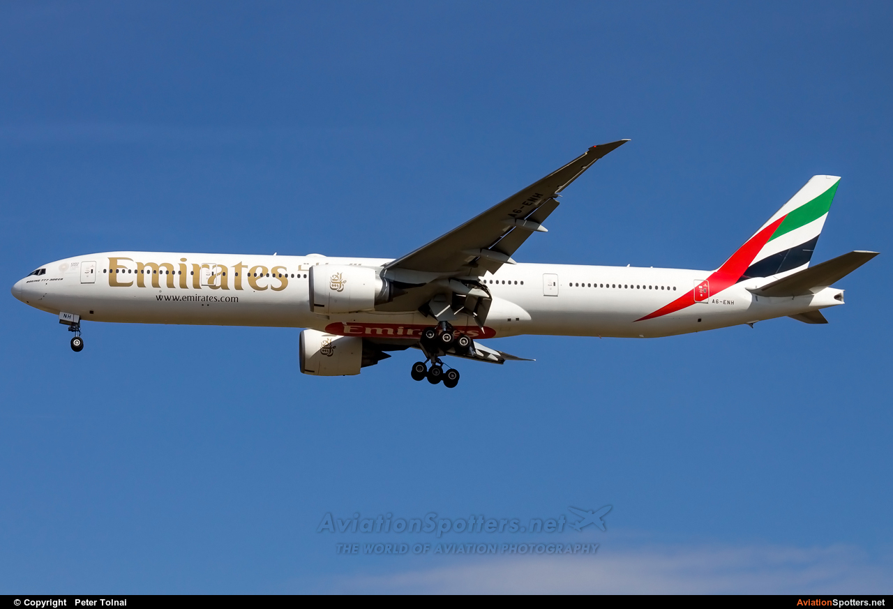 Emirates Airlines  -  777-300ER  (A6-ENH) By Peter Tolnai (ptolnai)