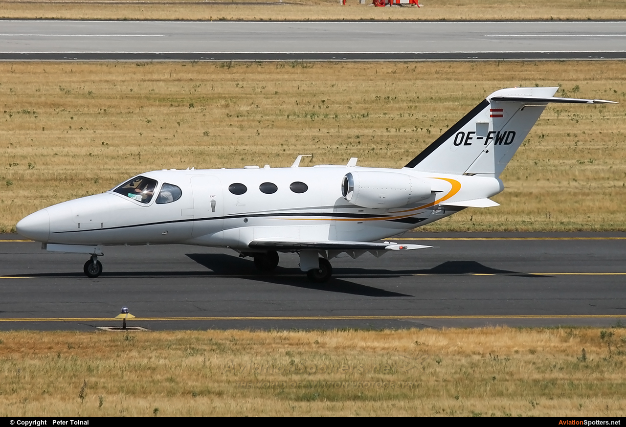 Private  -  510 Citation Mustang  (OE-FWD) By Peter Tolnai (ptolnai)