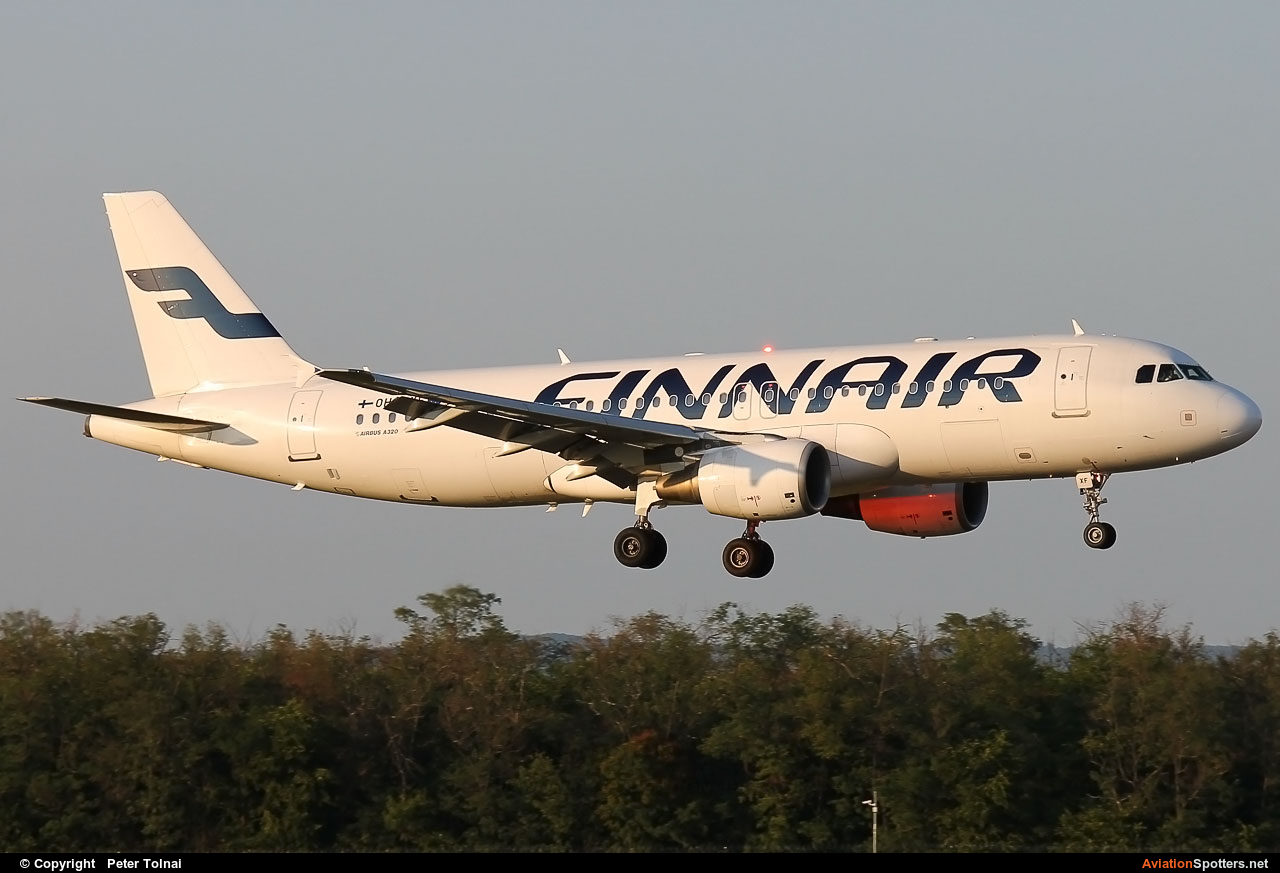 Finnair  -  A320-214  (OH-LXF) By Peter Tolnai (ptolnai)
