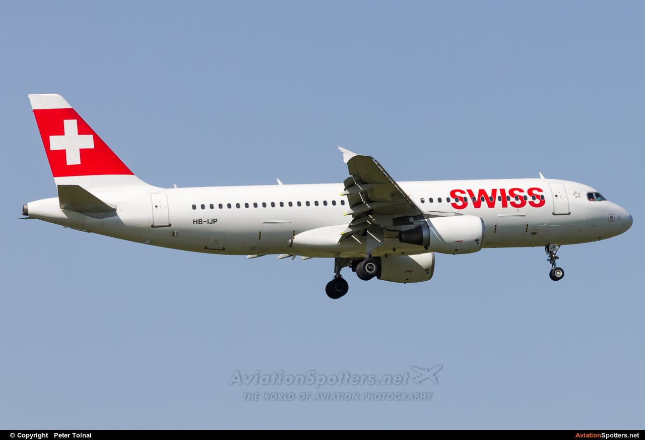 Swiss Airlines  -  A320-214  (HB-IJP) By Peter Tolnai (ptolnai)