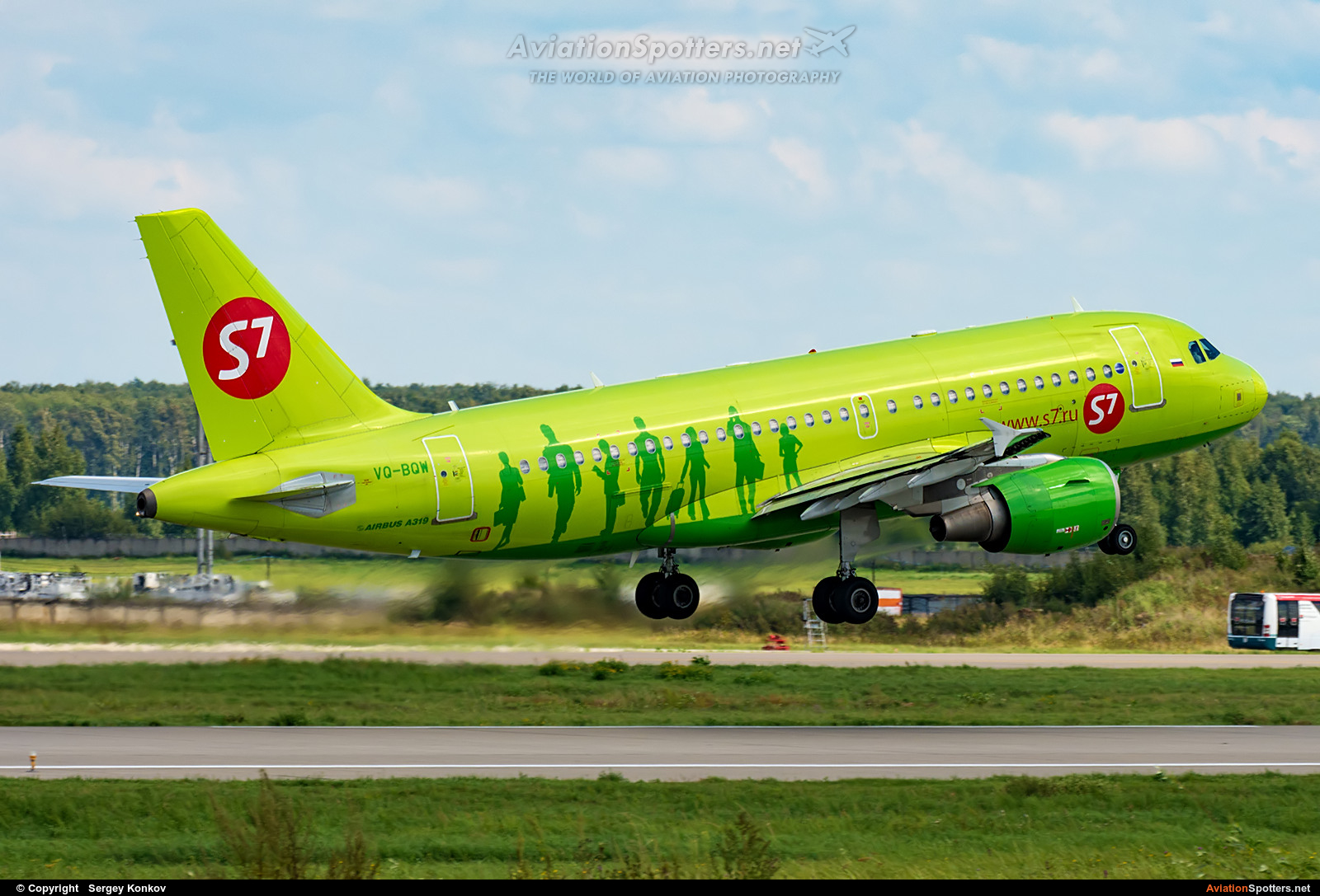 S7 Airlines  -  A319  (VQ-BQW) By Sergey Konkov (Сергей Коньков)