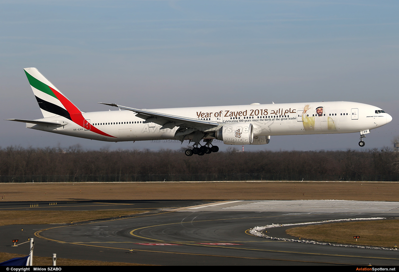 Emirates Airlines  -  777-300ER  (A6-EPP) By Miklos SZABO (mehesz)