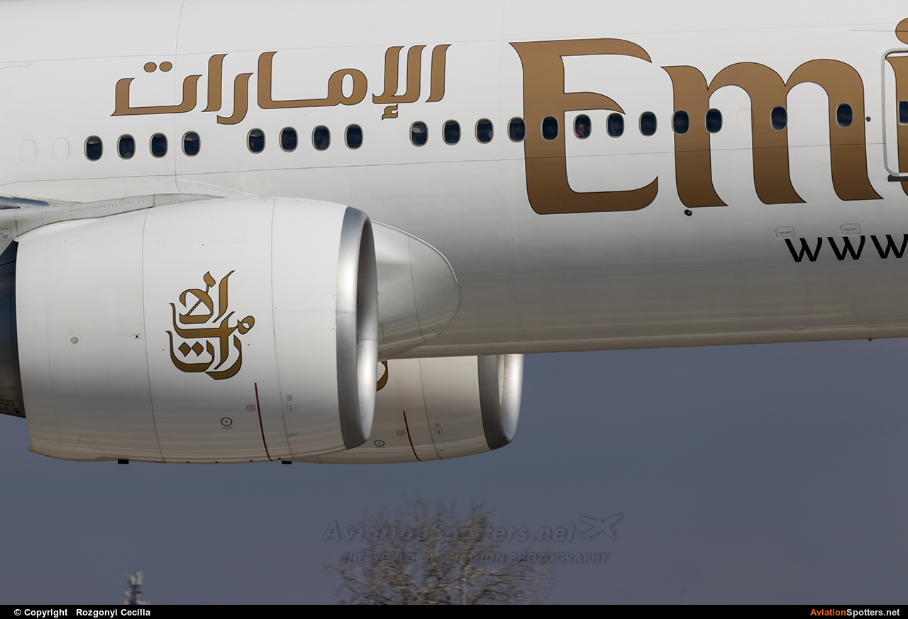 Emirates Airlines  -  777-300ER  (A6-ENF) By Rozgonyi Cecília (Rozgonyi Cecília)