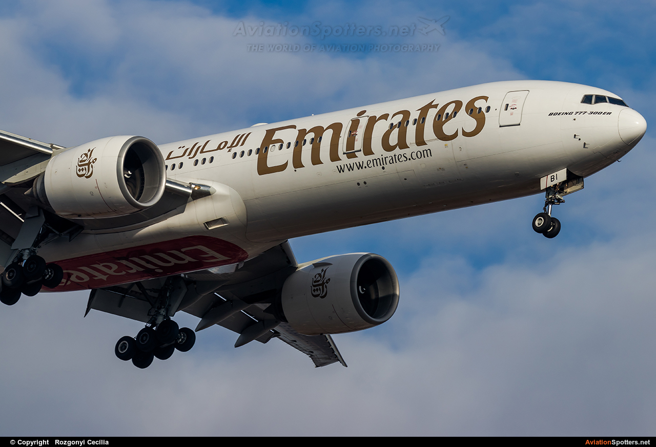 Emirates Airlines  -  777-300ER  (A6-EBI) By Rozgonyi Cecília (Rozgonyi Cecília)