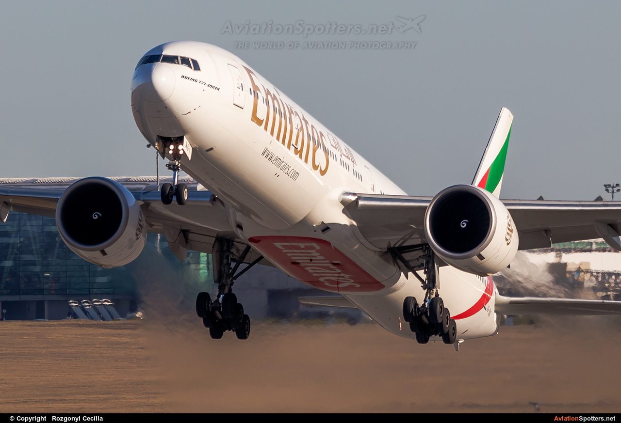 Emirates Airlines  -  777-300ER  (A6-ENG) By Rozgonyi Cecília (Rozgonyi Cecília)