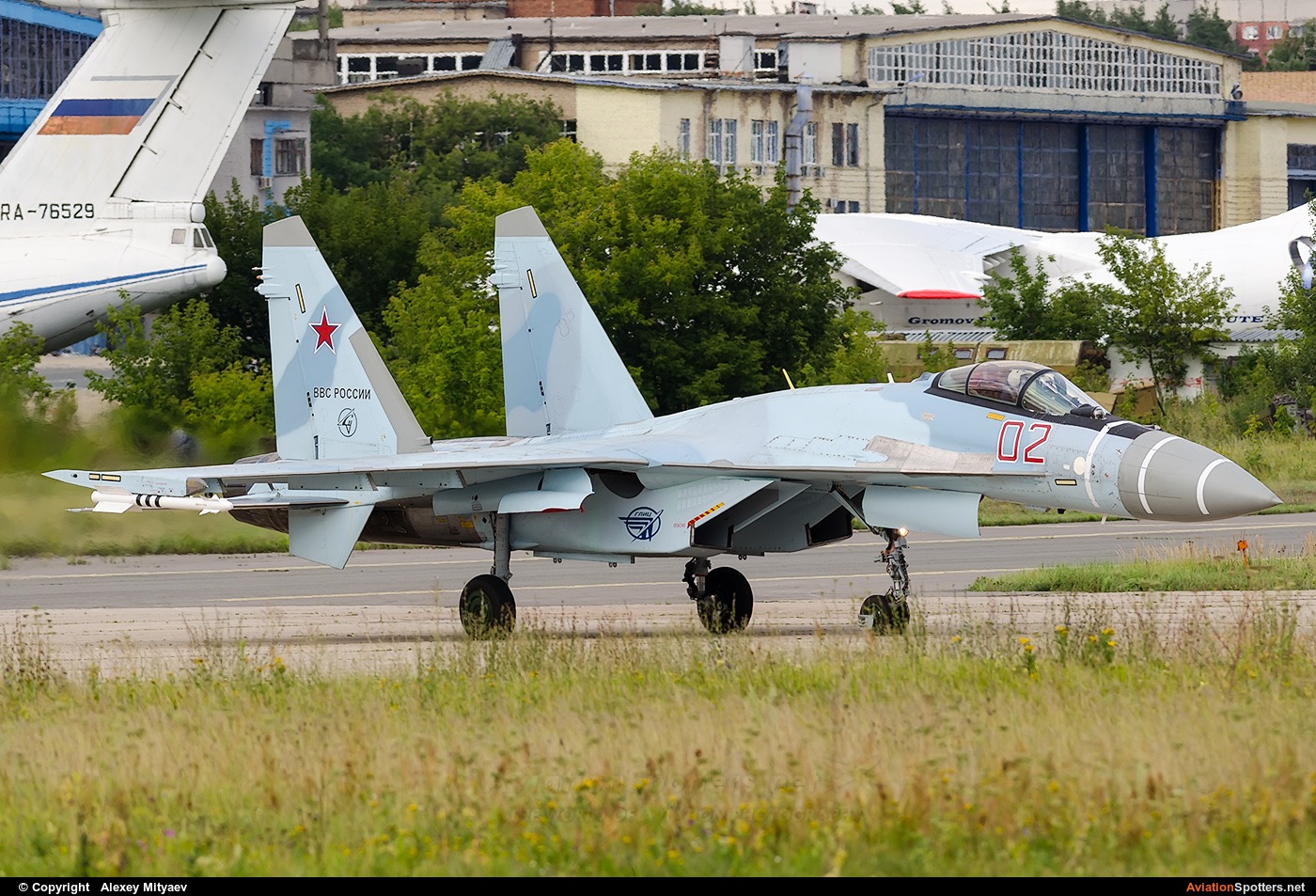 Russia - Air Force  -  Su-35S  (02 RED) By Alexey Mityaev (Alexey Mityaev)