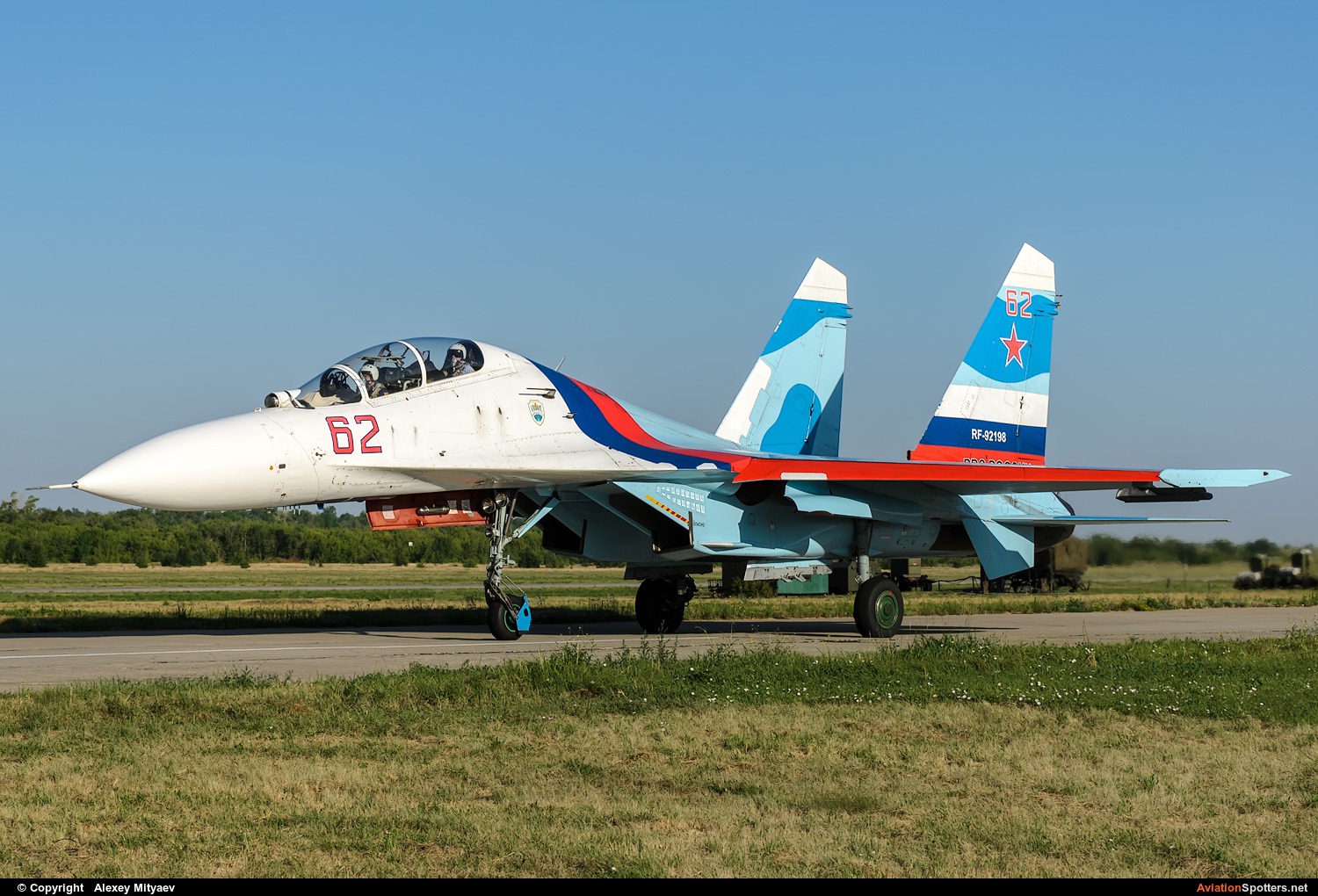 Russia - Air Force : Falcons of Russia  -  Su-27UB  (RF-92198) By Alexey Mityaev (Alexey Mityaev)