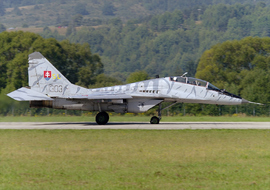 Mikoyan-Gurevich - MiG-29UBS (1303) - tizsi85