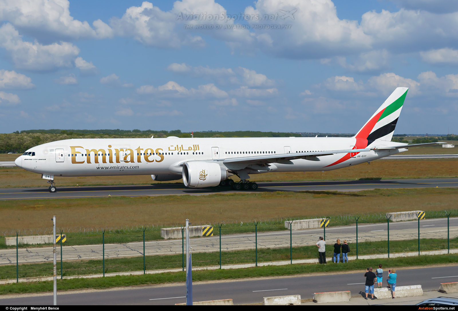 Emirates Airlines  -  777-300ER  (A6-EGY) By Menyhért Bence (hadesdras91)