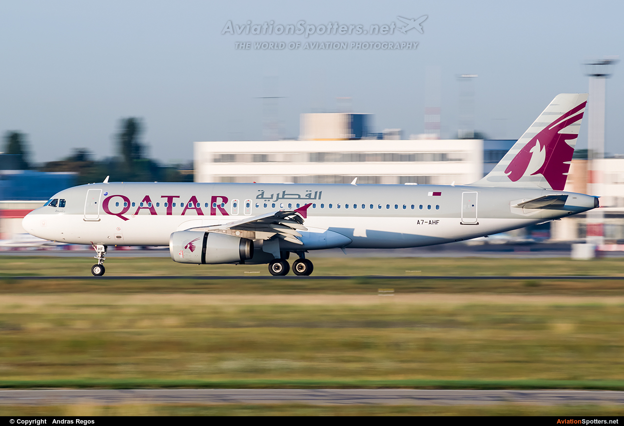 Qatar Airways  -  A320-232  (A7-AHF) By Andras Regos (regos)