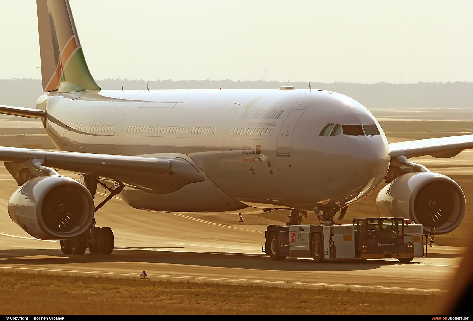 Air Namibia  -  A330-200  (V5-ANP) By Thorsten Urbanek (toto1973)