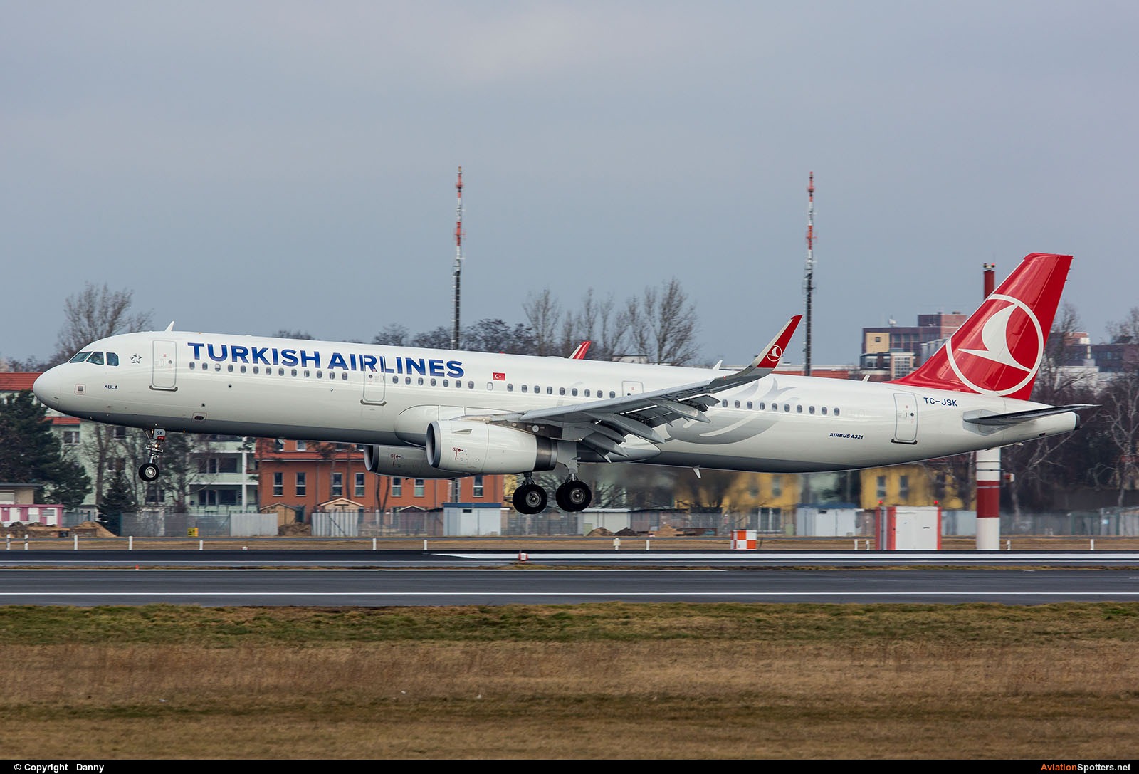 Turkish Airlines  -  A321-231  (TC-JSK) By Danny (Digdis)