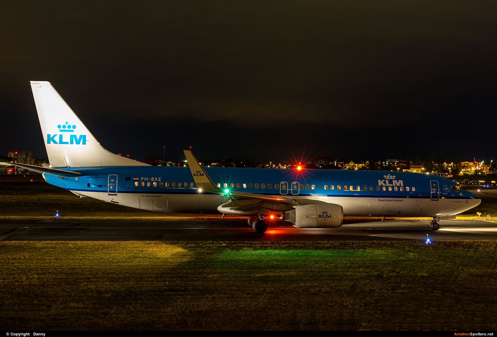 KLM  -  737-800  (PH-BXE) By Danny (Digdis)
