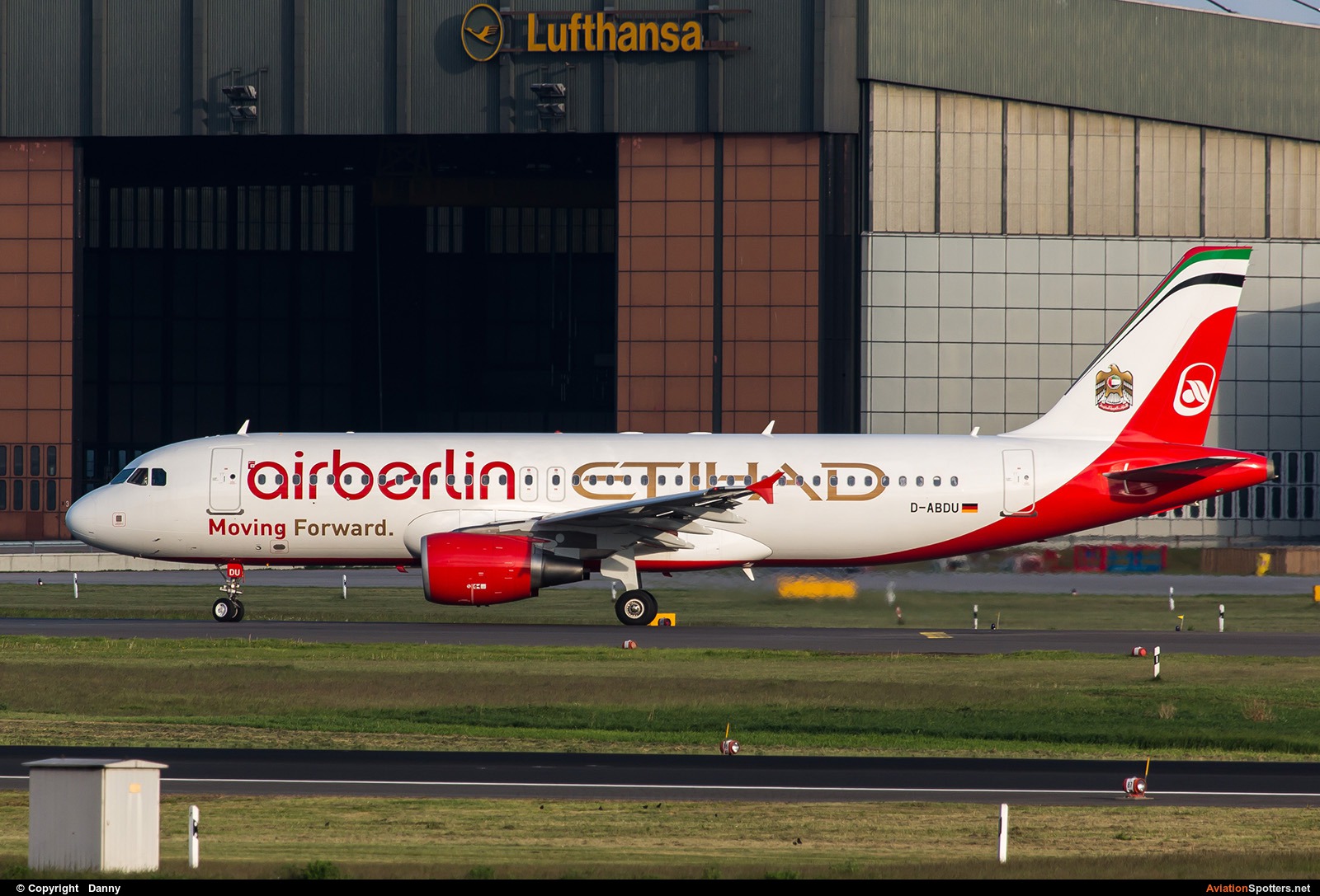 Air Berlin  -  A320  (D-ABDU) By Danny (Digdis)
