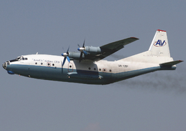 Antonov - An-12 (all models) (UR-CBF) - hamori