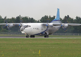 Antonov - An-12 (all models) (LZ-MNN) - hamori