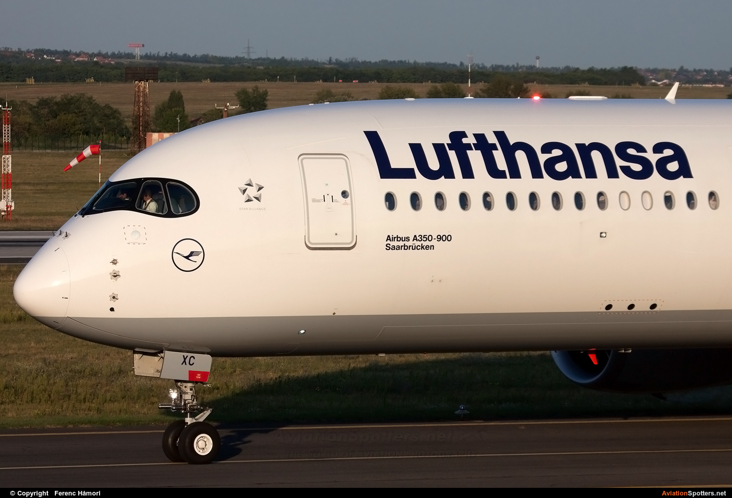 Lufthansa  -  A350-900  (D-AIXC) By Ferenc Hámori (hamori)