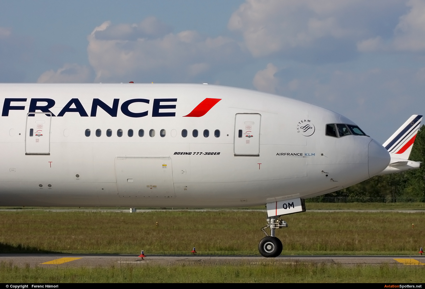 Air France  -  777-300ER  (F-GSQM) By Ferenc Hámori (hamori)