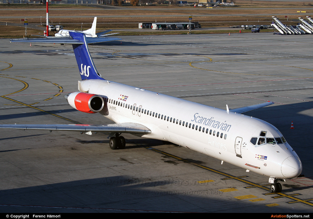 SAS - Scandinavian Airlines  -  MD-87  (LN-RMG) By Ferenc Hámori (hamori)