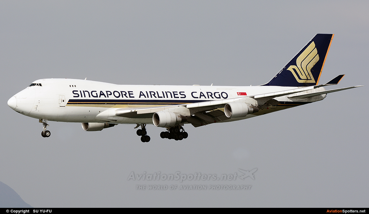 Singapore Airlines Cargo  -  747-400F  (9V-SFO) By SU YU-FU (SU SEAFOOD)