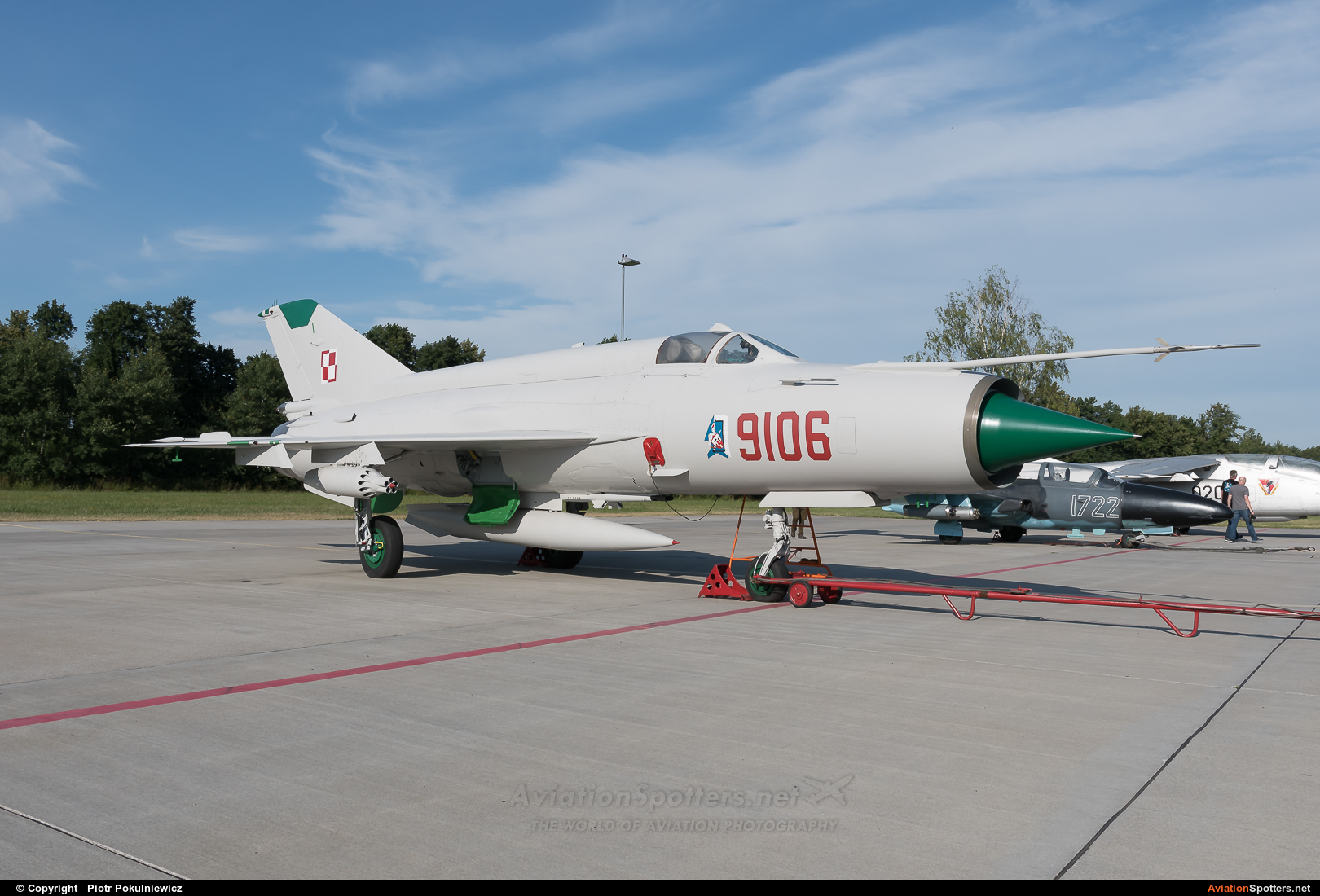 Poland - Air Force  -  MiG-21MF  (9106) By Piotr Pokulniewicz (Piciu)