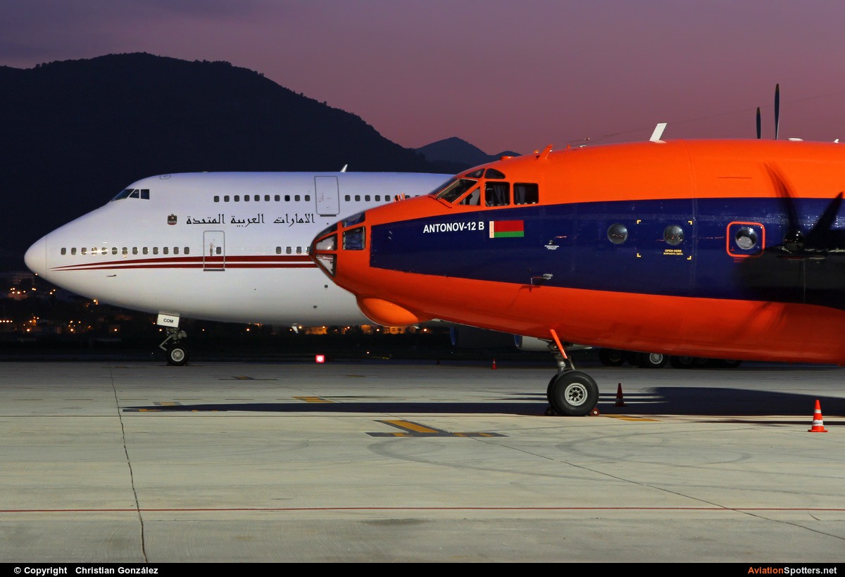 Ruby Star Air Enterprise  -  An-12 (all models)  (EW-394TI) By Christian González (Jukechris)