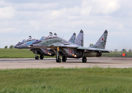 Mikoyan-Gurevich - MiG-29UB (RF-92265) - SergeyL
