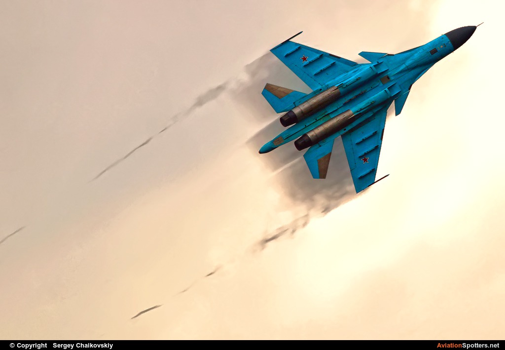 Russia - Air Force  -  Su-34  (04 RED) By Sergey Chaikovskiy (SergeyL)