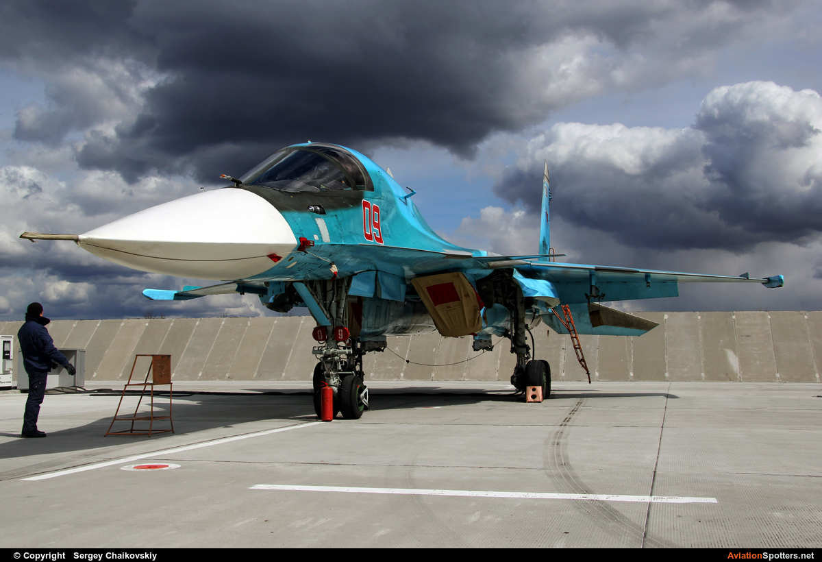 Russia - Air Force  -  Su-34  (09 RED) By Sergey Chaikovskiy (SergeyL)