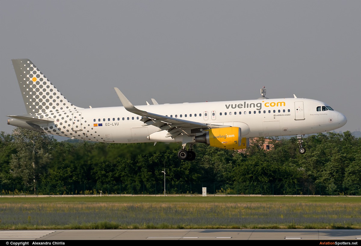 Vueling Airlines  -  A320  (EC-LVU) By Alexandru Chirila (allex)