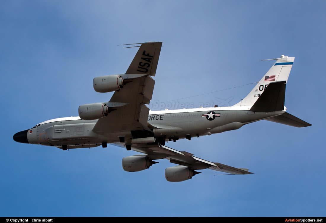 USA - Air Force  -  RC-135W Rivet Joint  (62-4132) By chris albutt (ctt2706)