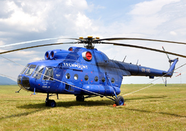 Mil - Mi-8T (OM-XYC) - vargagyuri