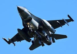 General Dynamics - F-16AM Fighting Falcon (J-016) - vargagyuri
