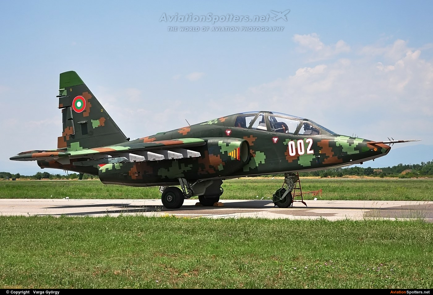 Bulgaria - Air Force  -  Su-25UBK  (002) By Varga György (vargagyuri)