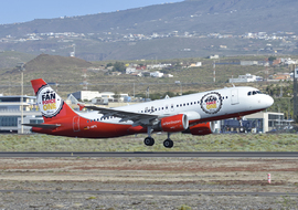 Airbus - A320-214 (D-ABFK) - Moises Mendoza