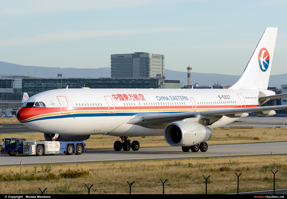 China Eastern Airlines  -  A330-243  (B-5937) By Moises Mendoza (Moises Mendoza)